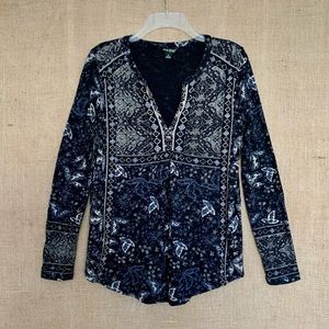 LUCKY BRAND Womens Top LS Black Blue Pattern Small